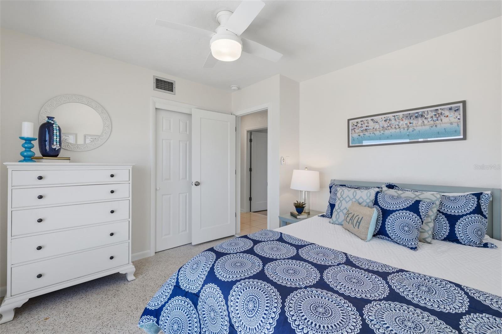 BELLE VISTA SHORES - Residential