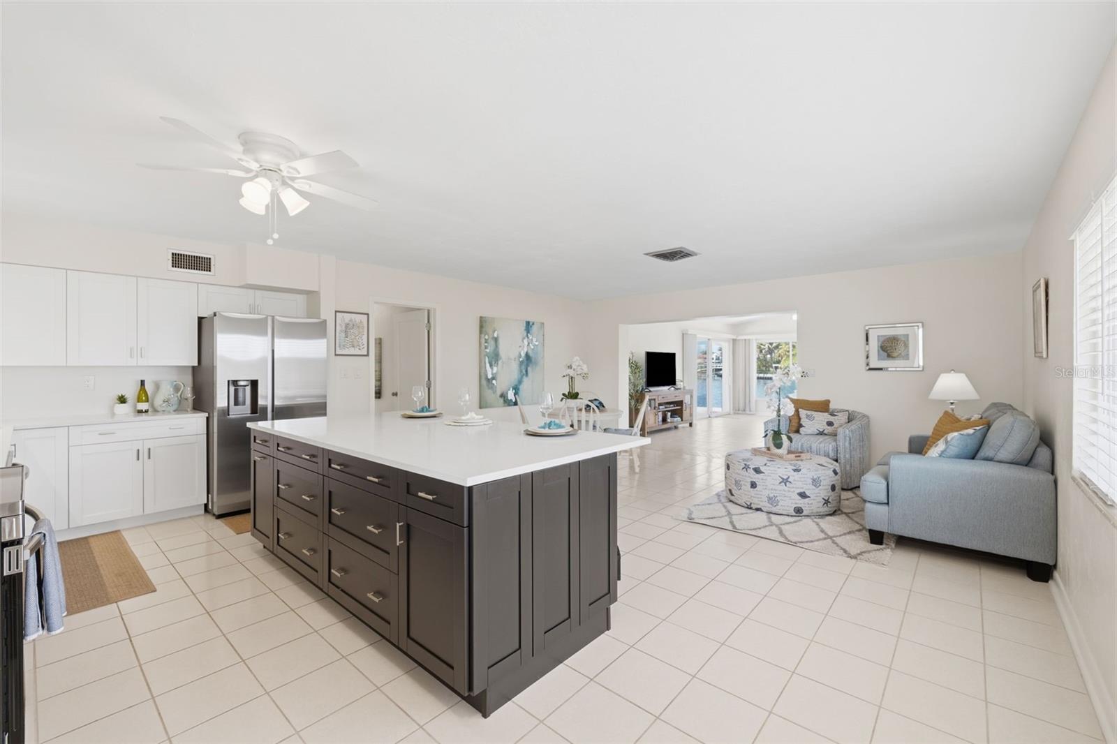 BELLE VISTA SHORES - Residential