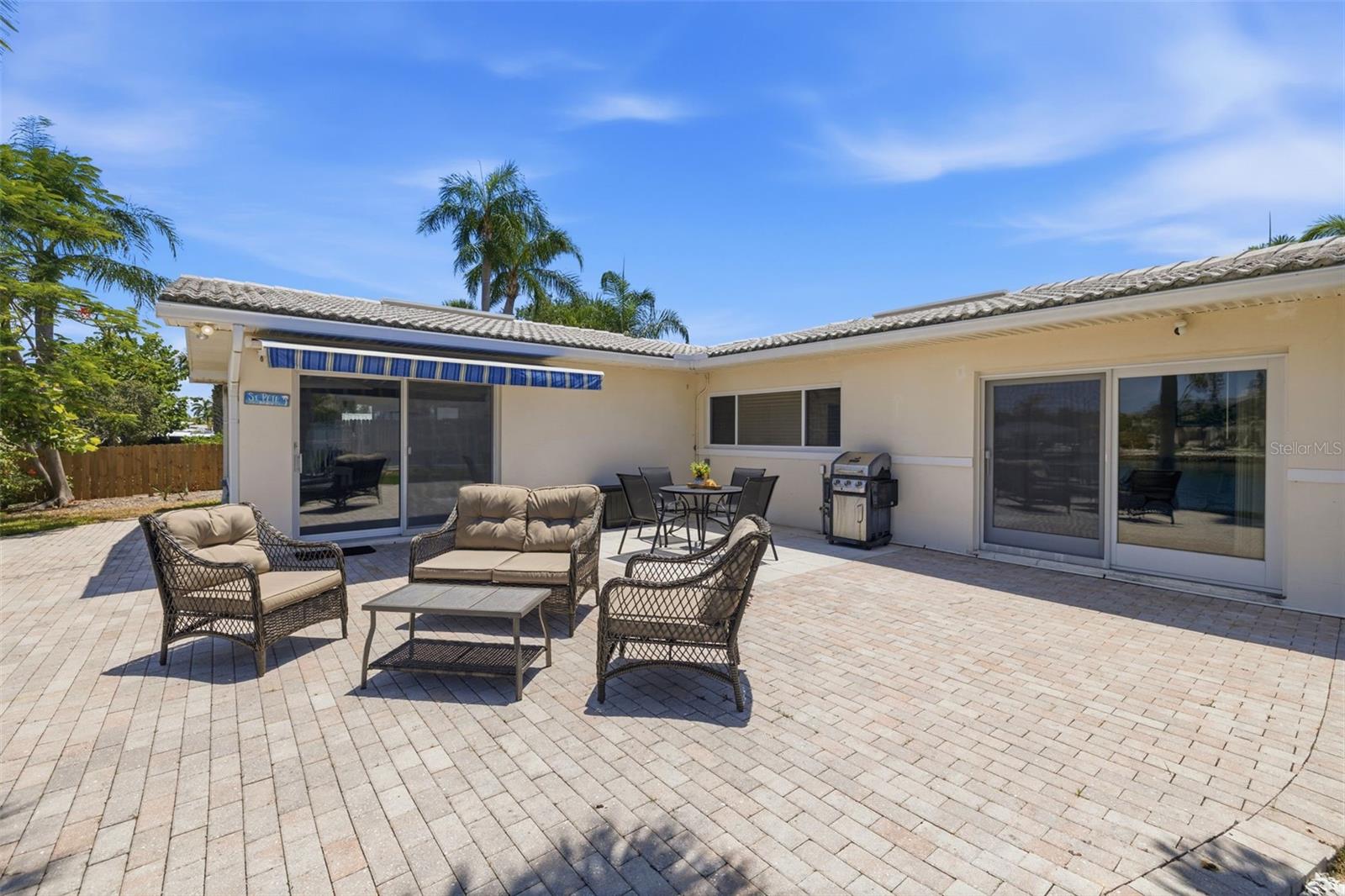 BELLE VISTA SHORES - Residential