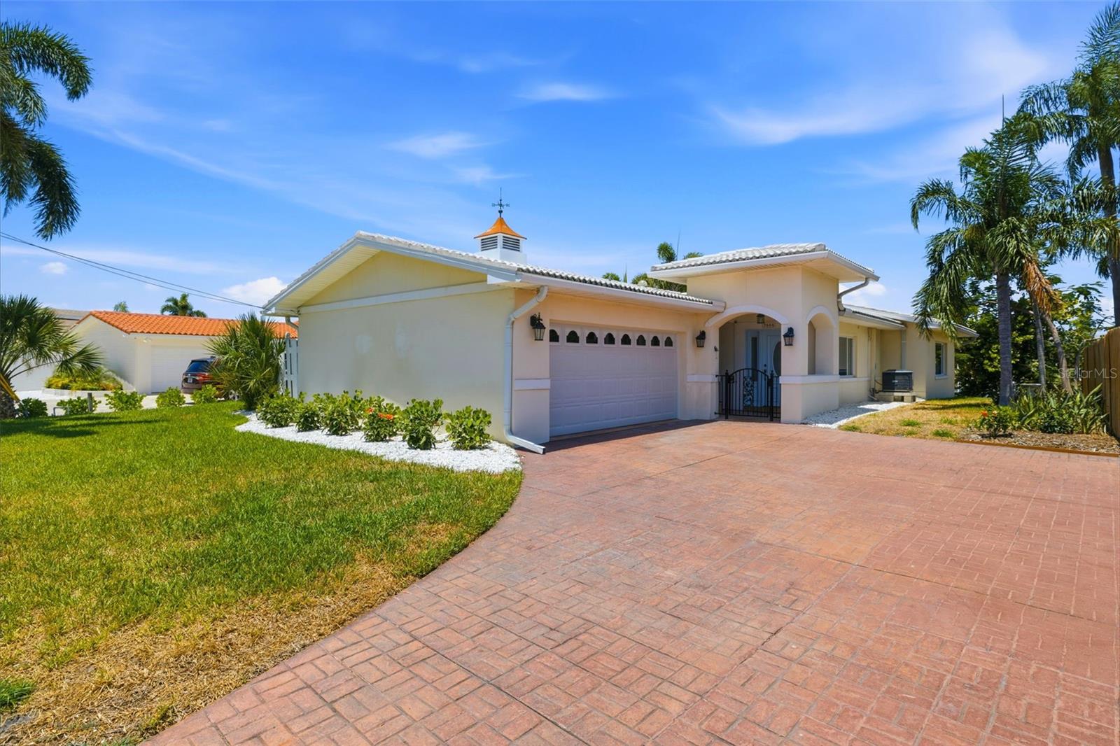 BELLE VISTA SHORES - Residential