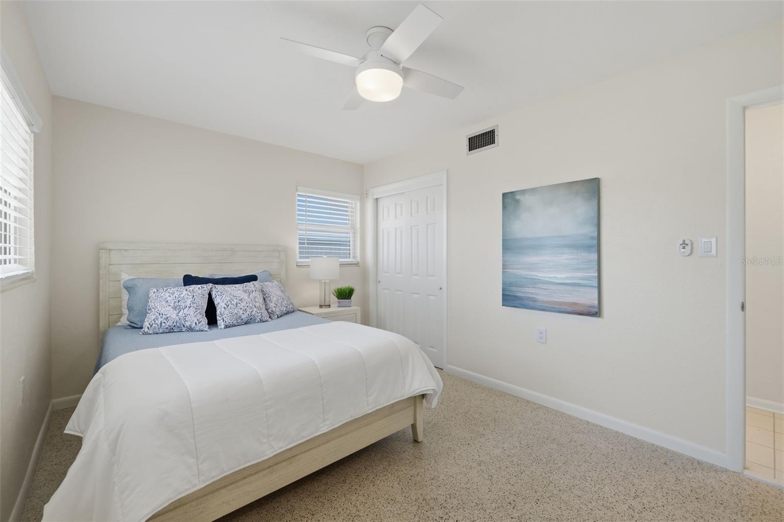 BELLE VISTA SHORES - Residential
