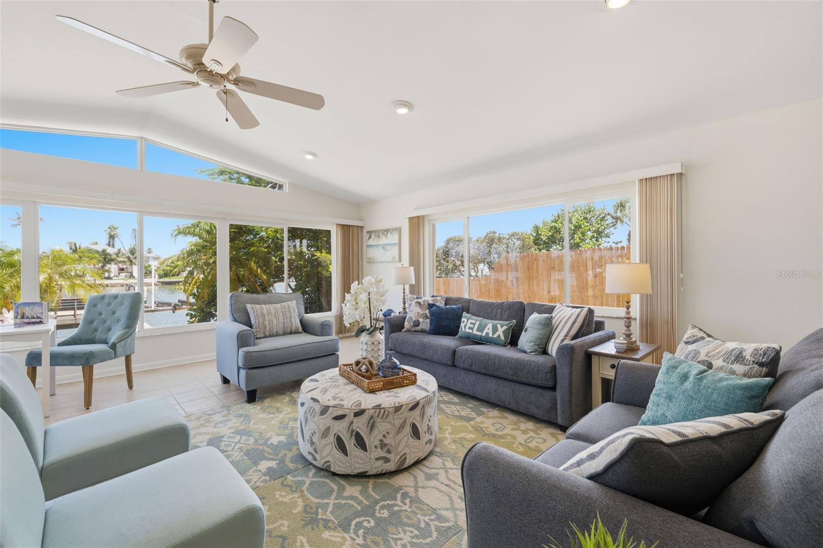 BELLE VISTA SHORES - Residential