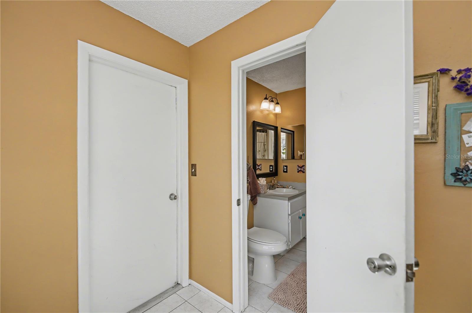ROTONDA WEST OAKLAND HILLS - Residential