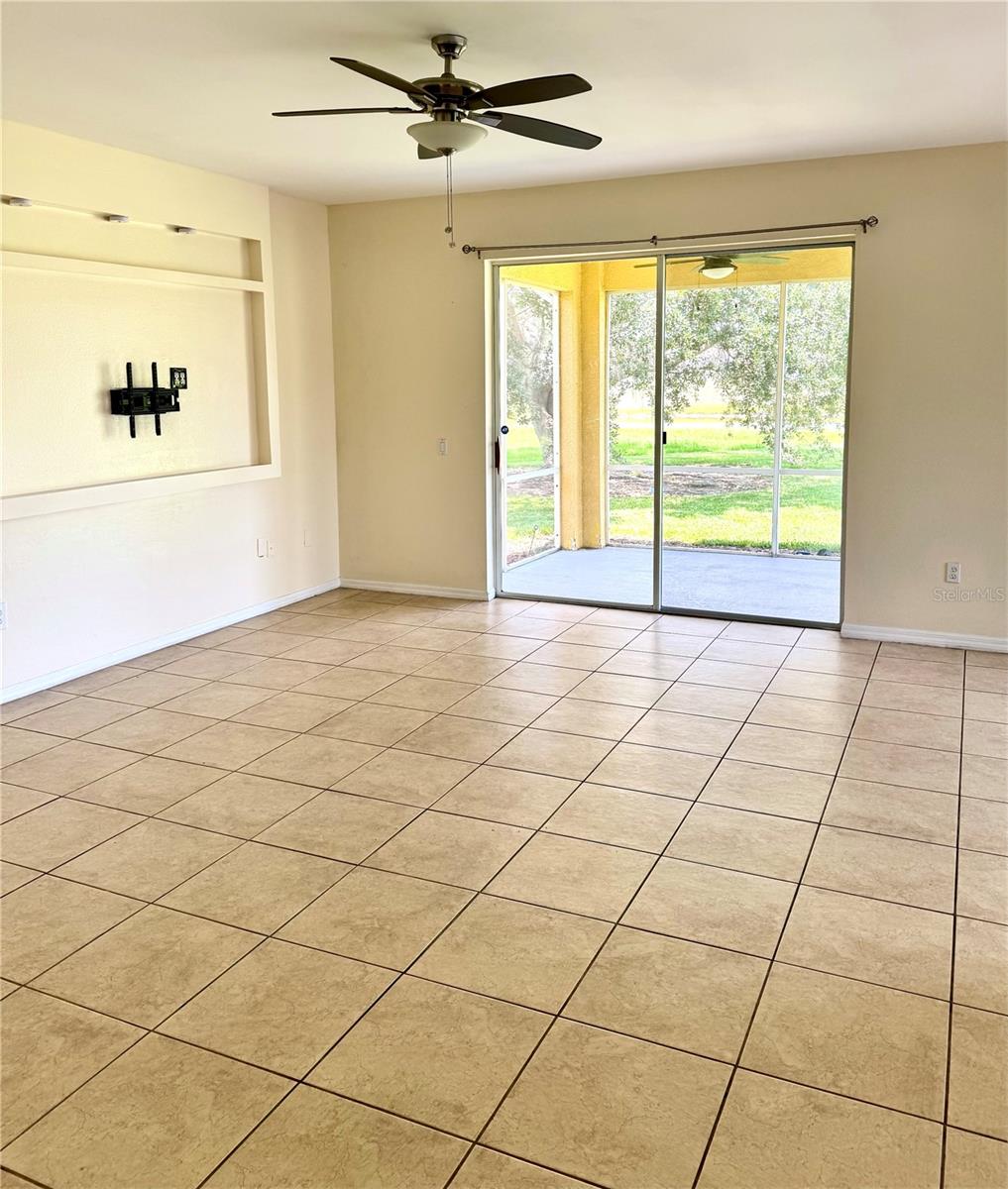 OAKS PH 1 B2 - Residential