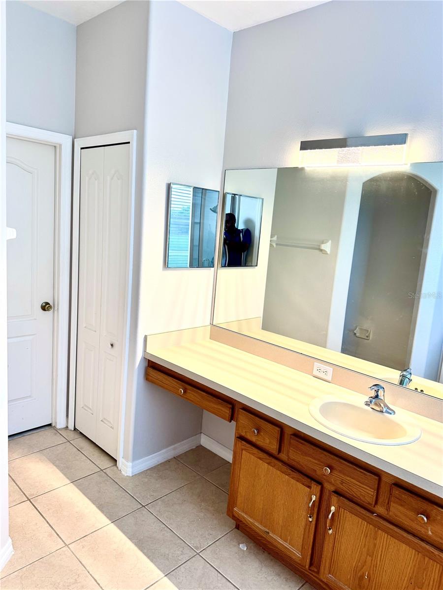 OAKS PH 1 B2 - Residential