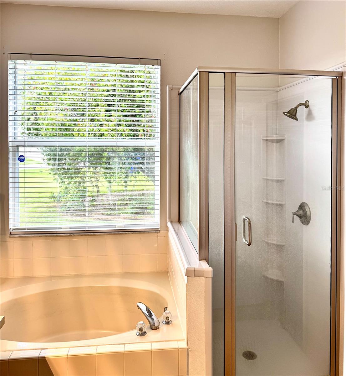 OAKS PH 1 B2 - Residential
