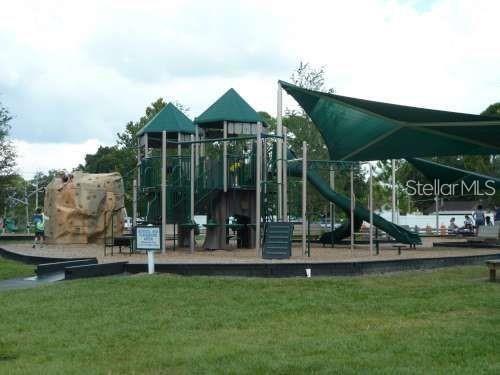STONERIDGE PH 1 2 3 7 8 9 - Residential Lease