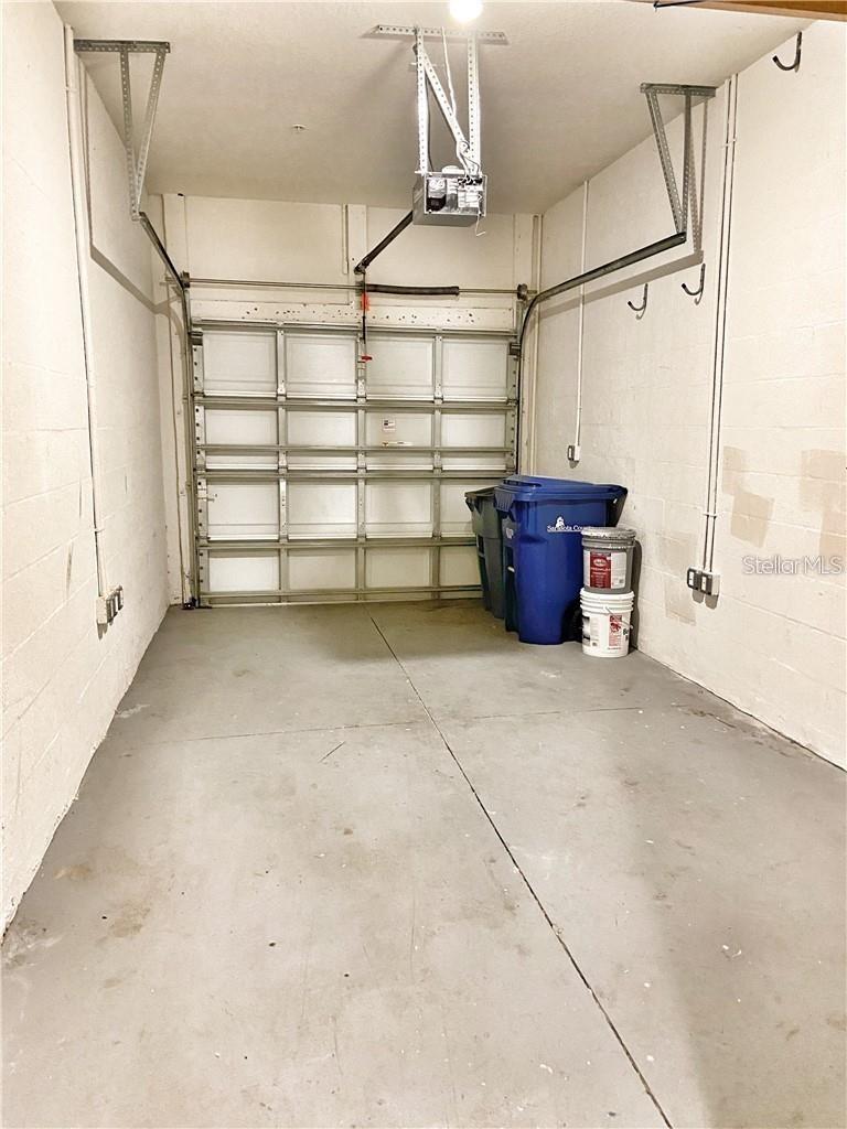 STONERIDGE PH 1 2 3 7 8 9 - Residential Lease
