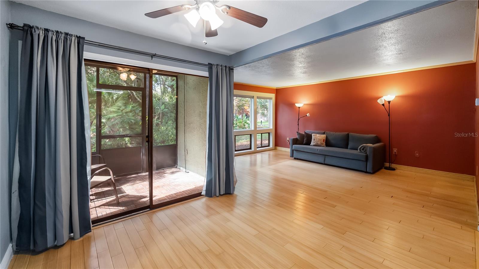 WINDHOVER CONDO - Residential