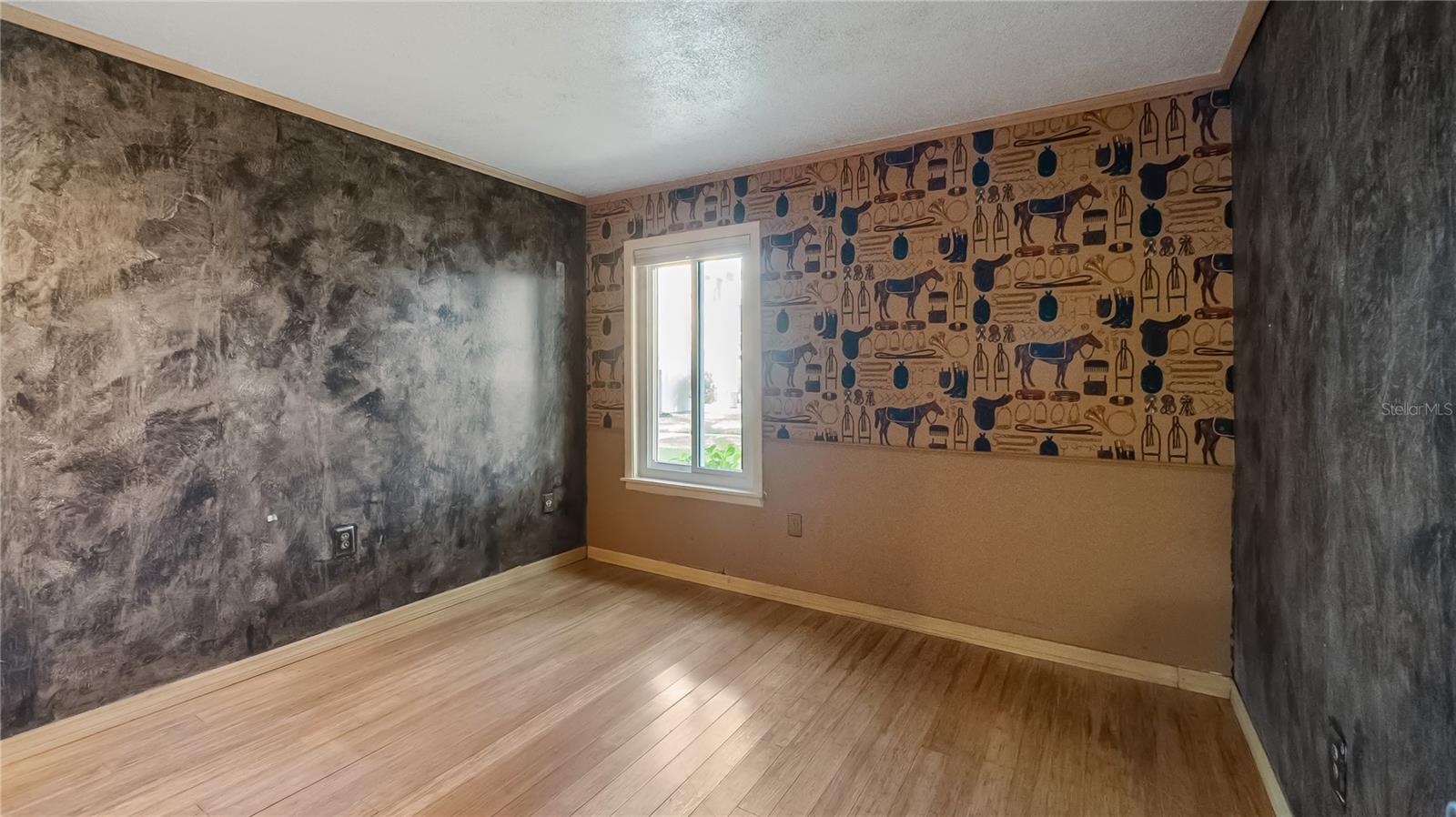 WINDHOVER CONDO - Residential