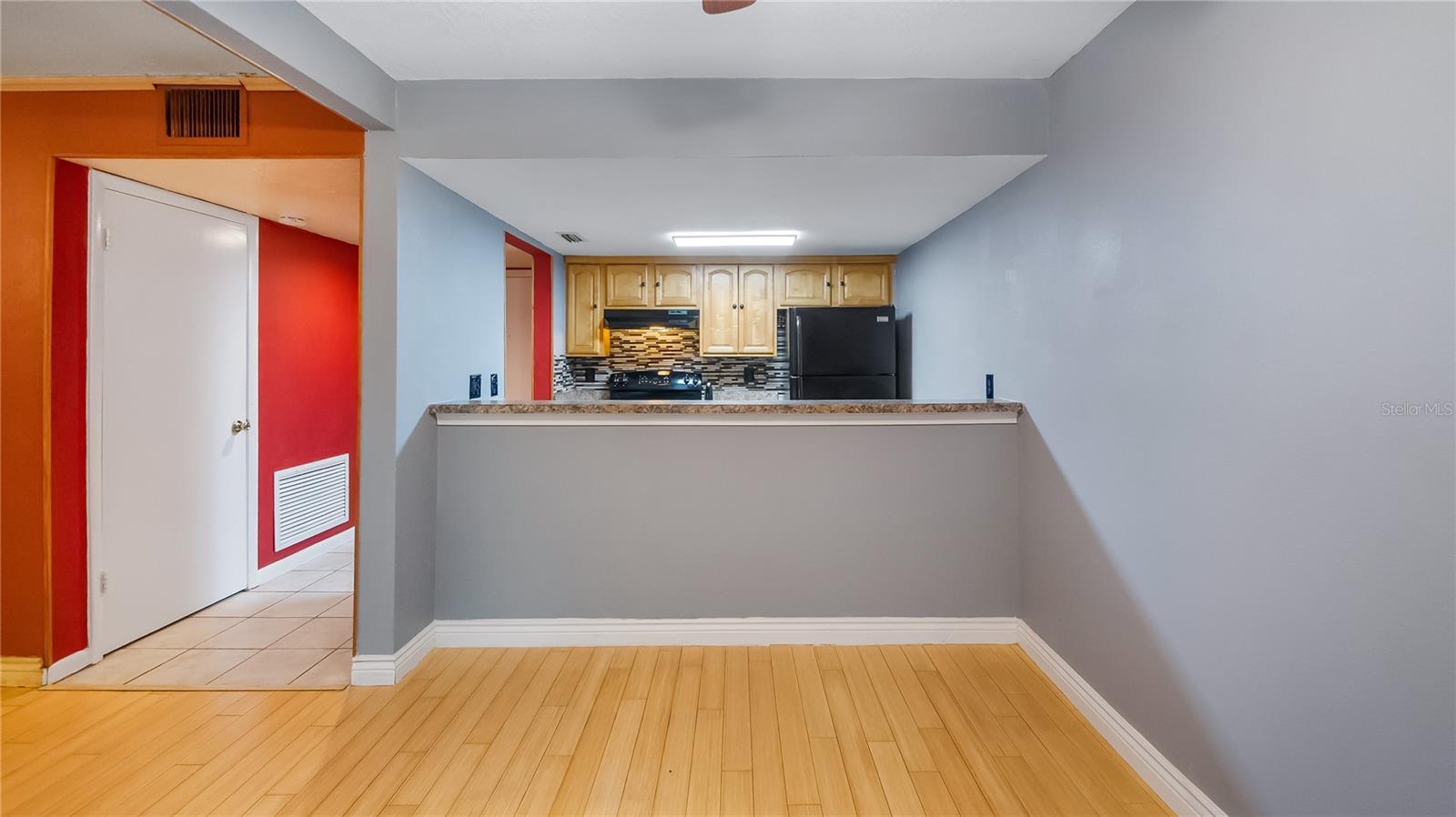 WINDHOVER CONDO - Residential