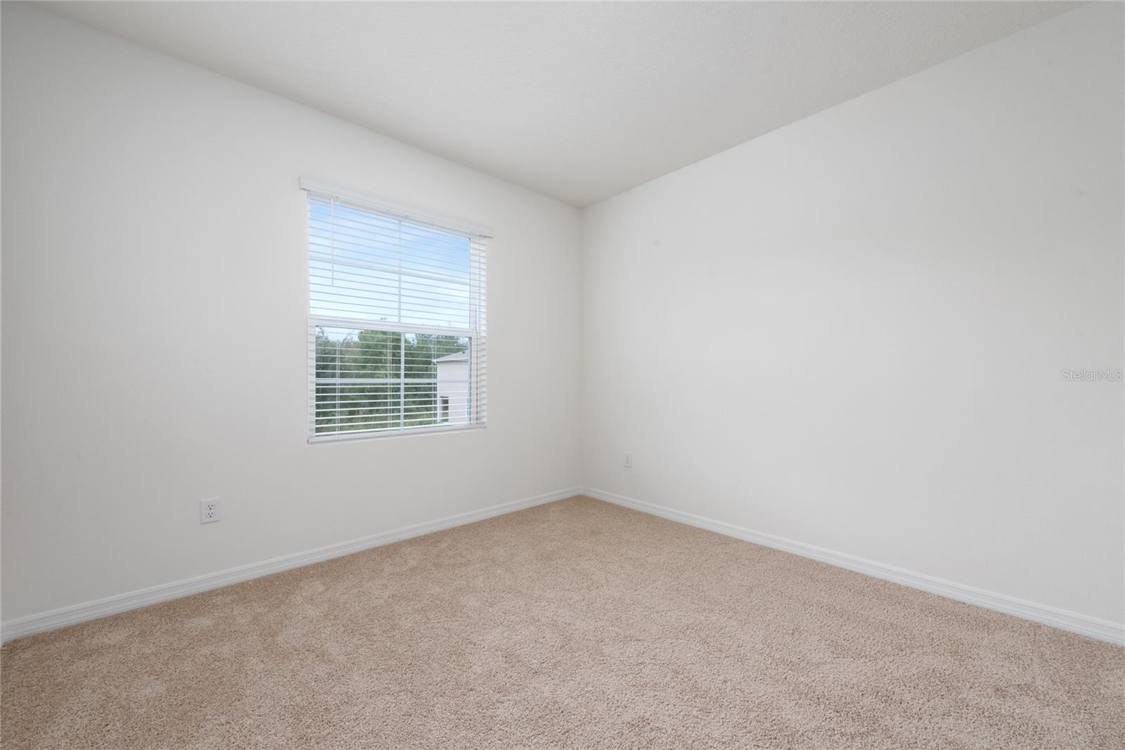 ATRIA/RIDGEWOOD LAKES - Residential Lease