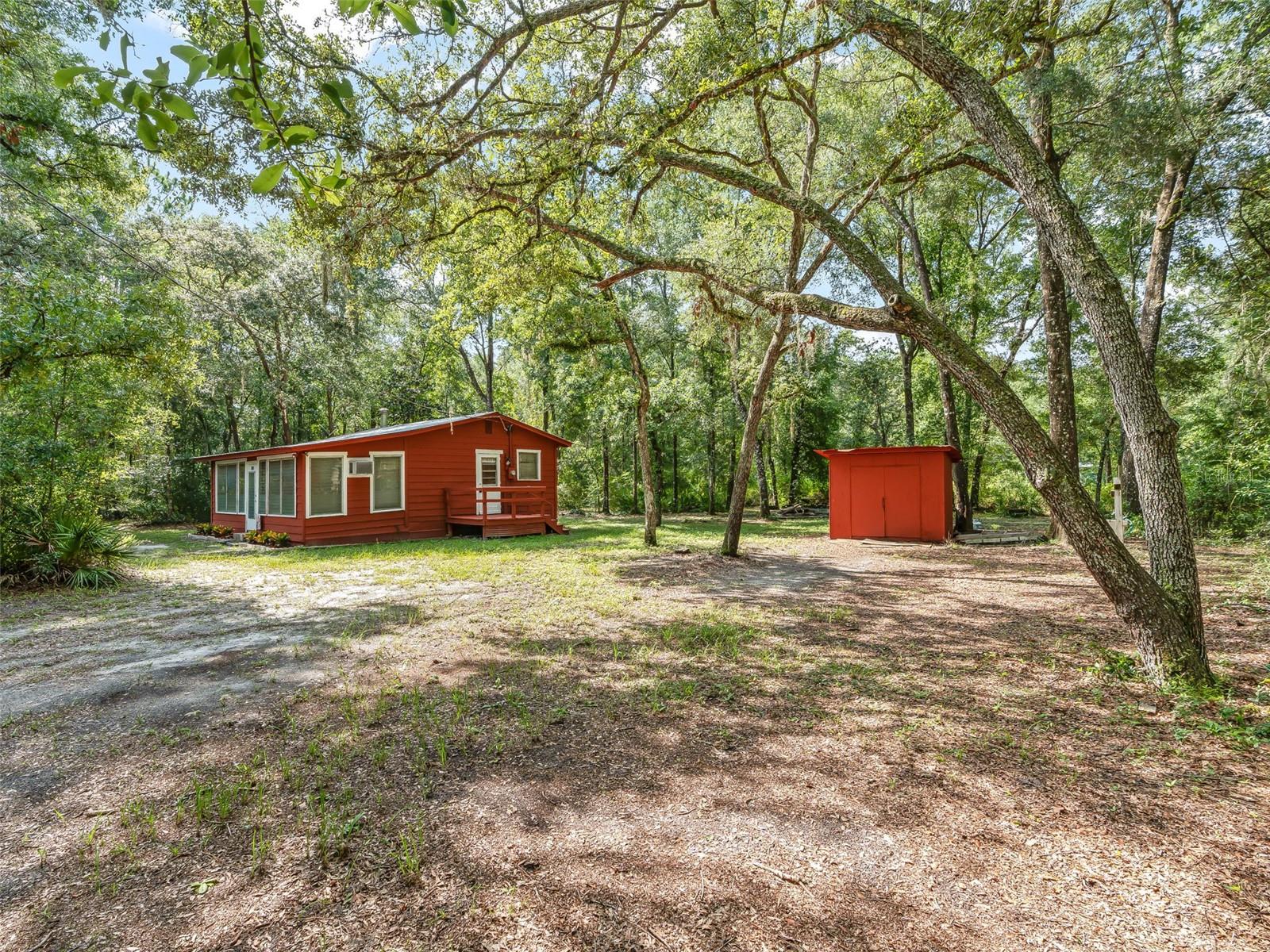 CROOM-A-COOCHEE ESTATES - Residential