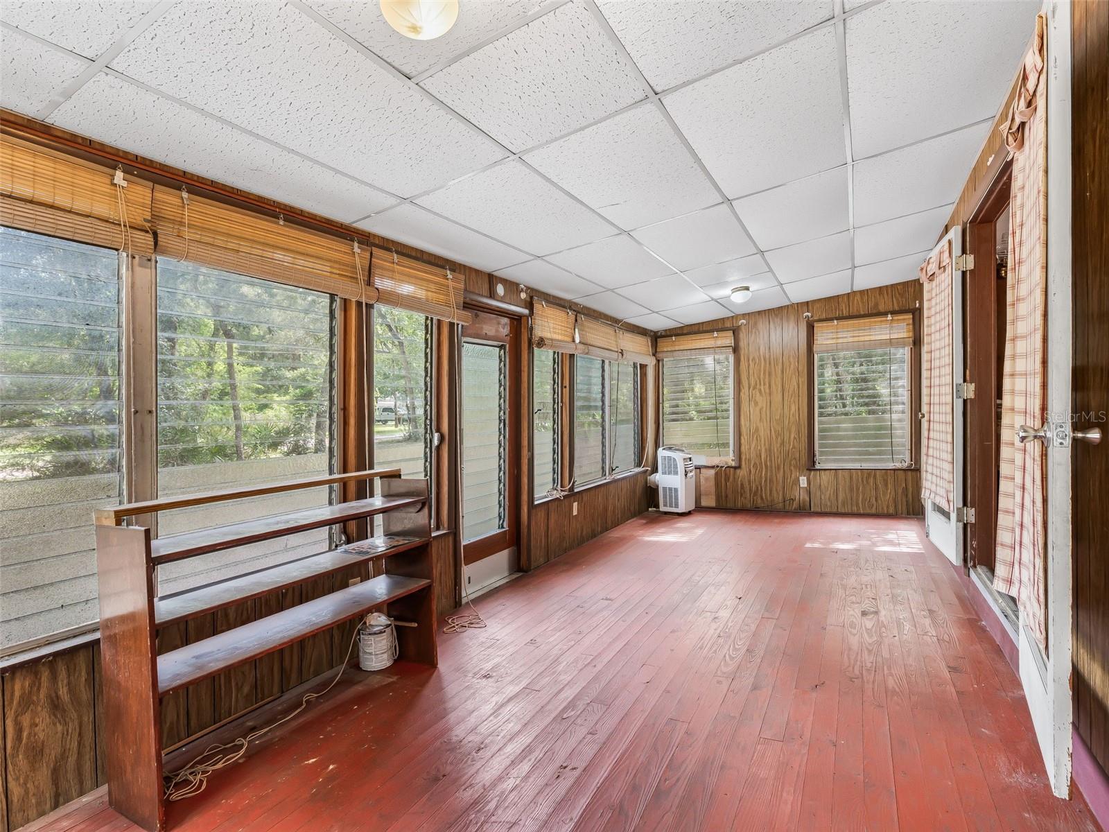 CROOM-A-COOCHEE ESTATES - Residential