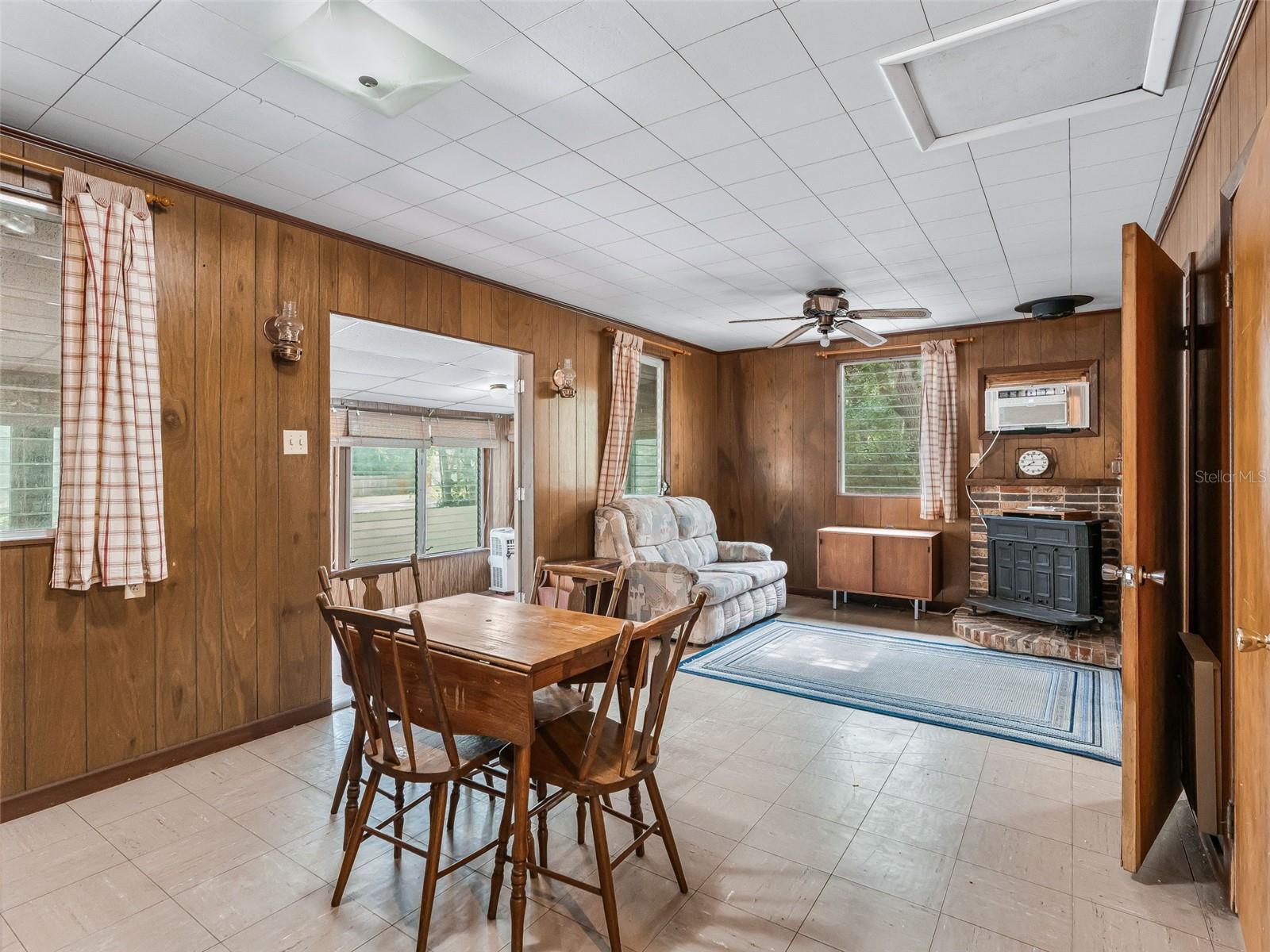 CROOM-A-COOCHEE ESTATES - Residential