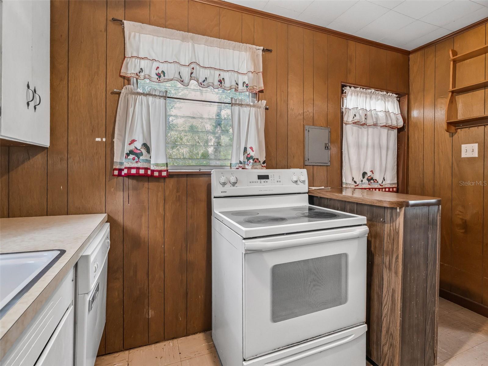 CROOM-A-COOCHEE ESTATES - Residential