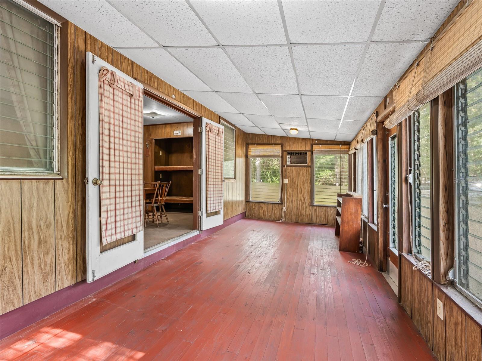 CROOM-A-COOCHEE ESTATES - Residential
