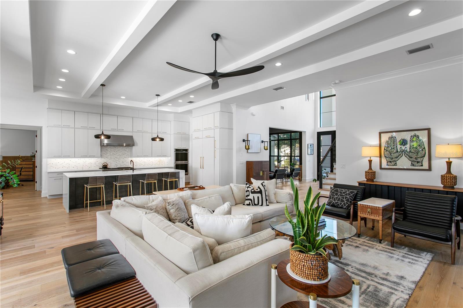 PICADILLY - Residential