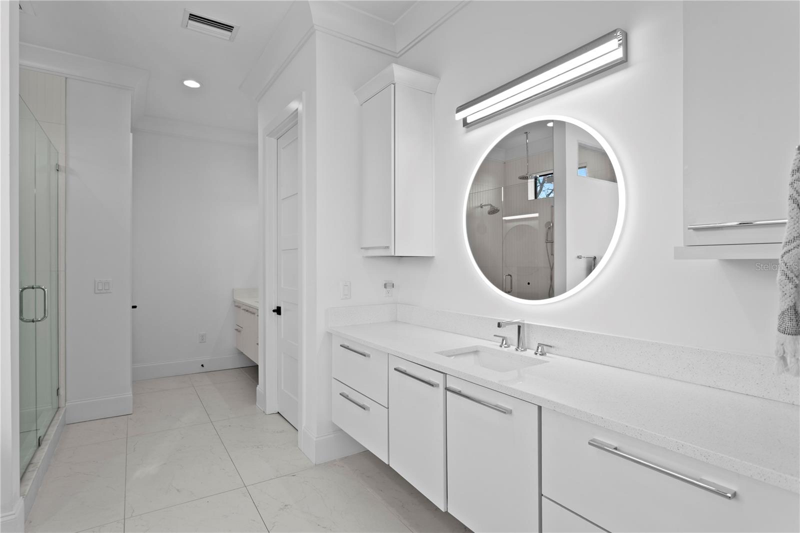 PICADILLY - Residential