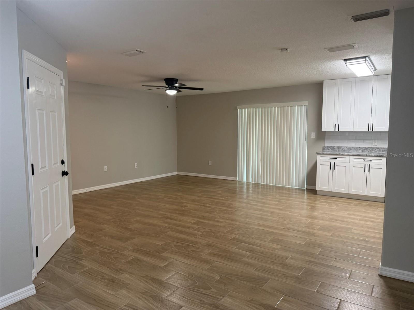 TERRY PARK EXT - Residential Lease