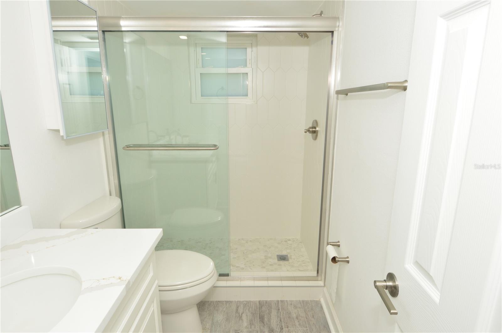 JEFFERSON HOUSE THE CONDO - Residential Lease