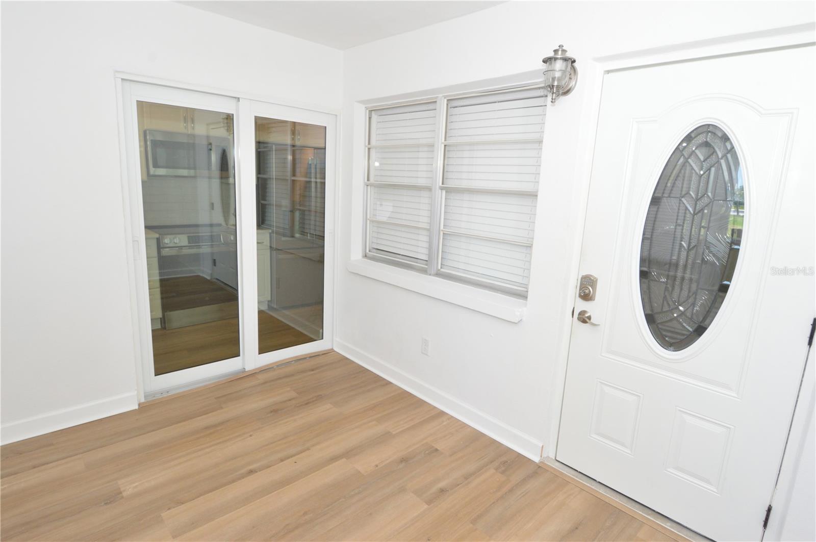 JEFFERSON HOUSE THE CONDO - Residential Lease