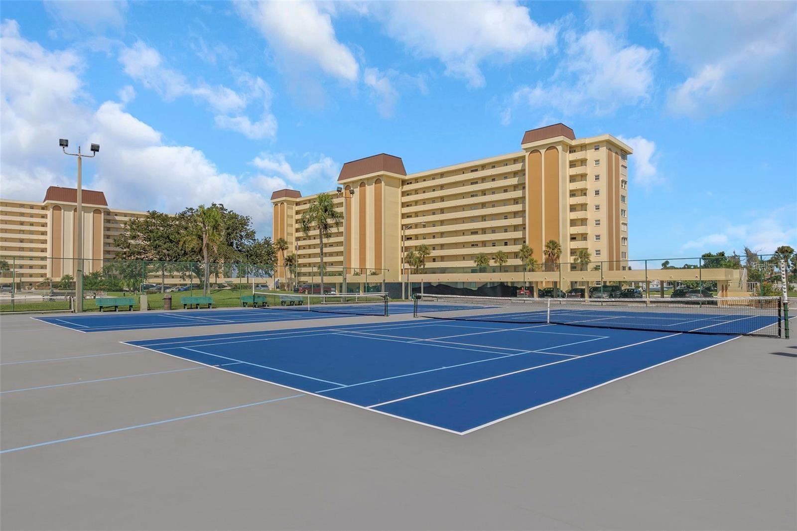 JEFFERSON HOUSE THE CONDO - Residential Lease
