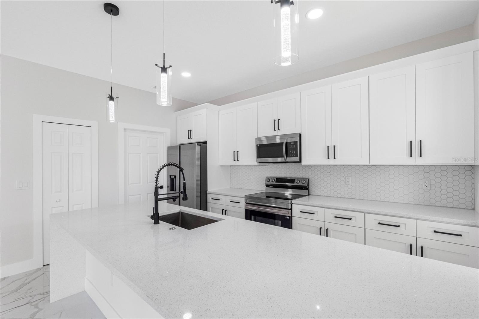 EMBASSY HILLS - Residential