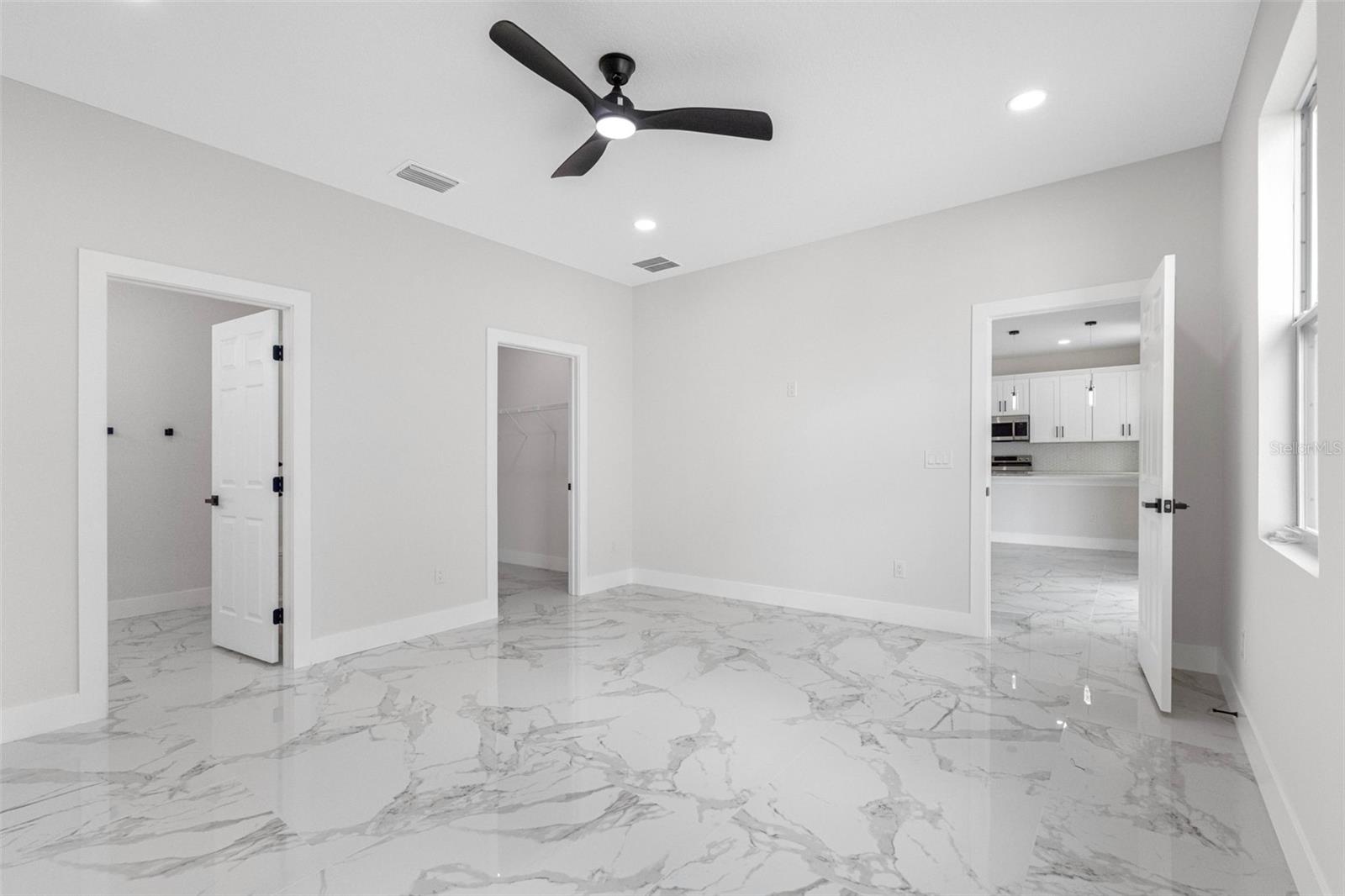 EMBASSY HILLS - Residential