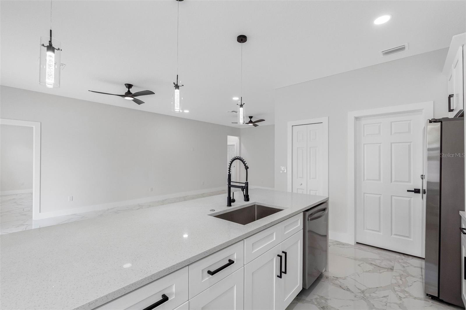 EMBASSY HILLS - Residential