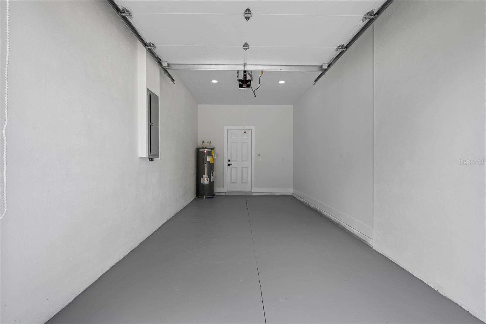 EMBASSY HILLS - Residential