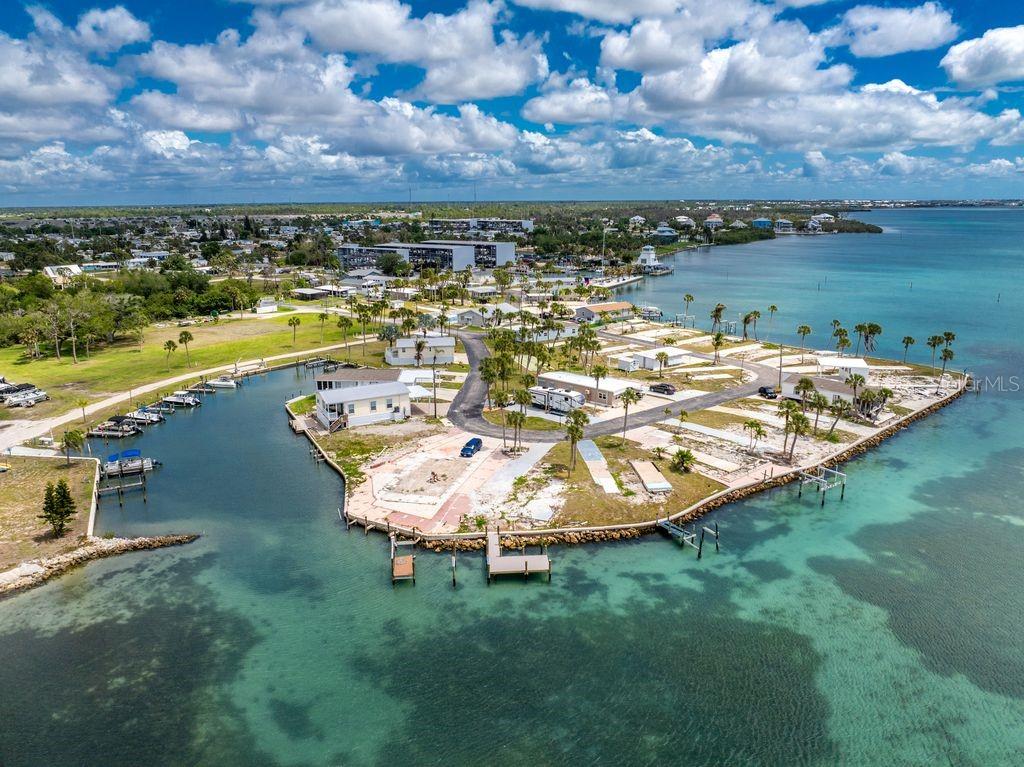 PARK POINTE MOB HME VLGE - Land