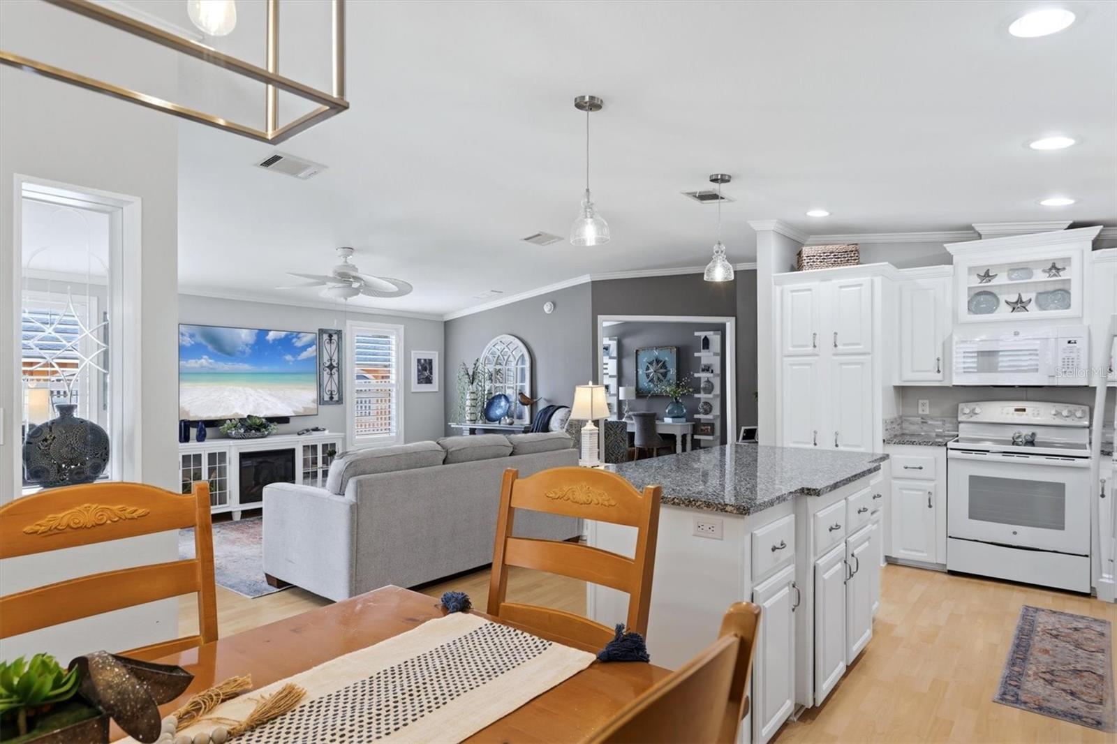 NORTH RIVER ESTATES - Residential