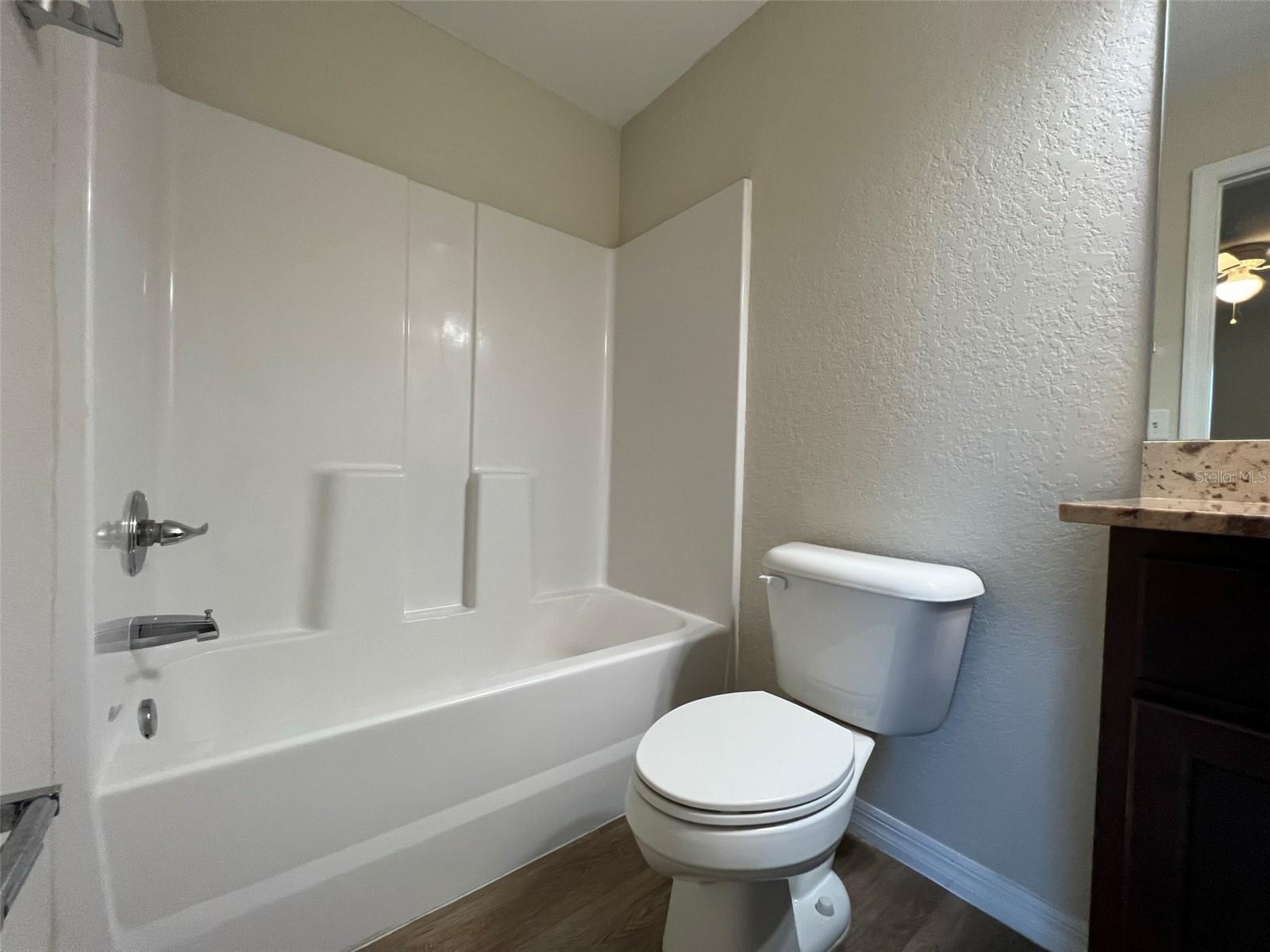 SILVER SPRINGS SHORES - Residential Lease