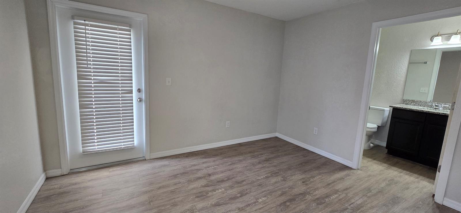 SILVER SPRINGS SHORES - Residential Lease