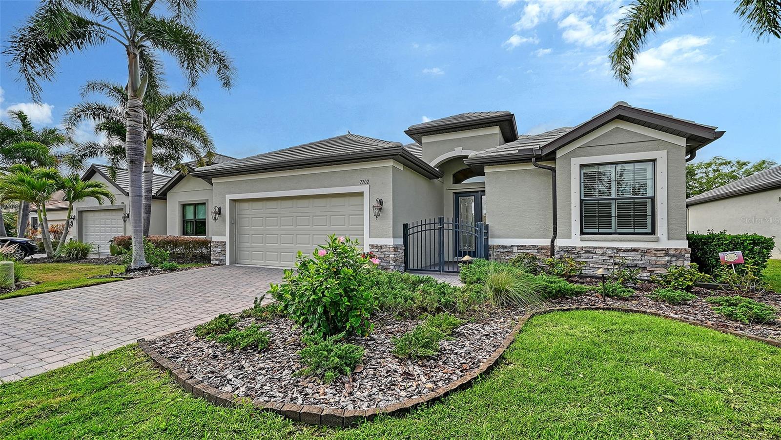 RIVA TRACE - Residential