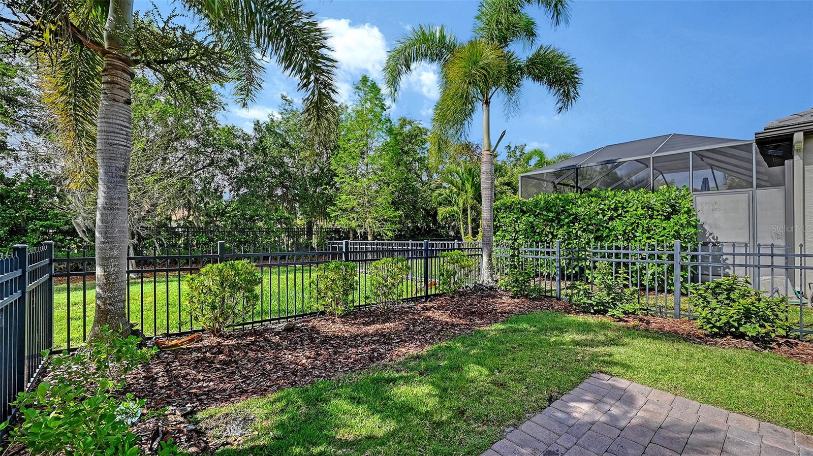 RIVA TRACE - Residential