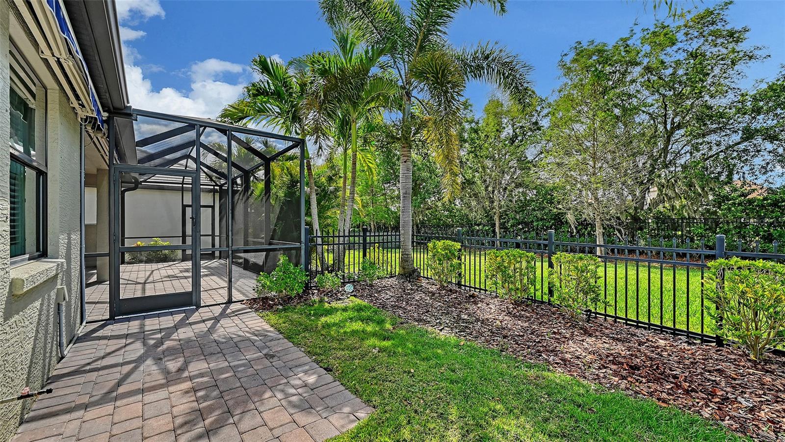 RIVA TRACE - Residential