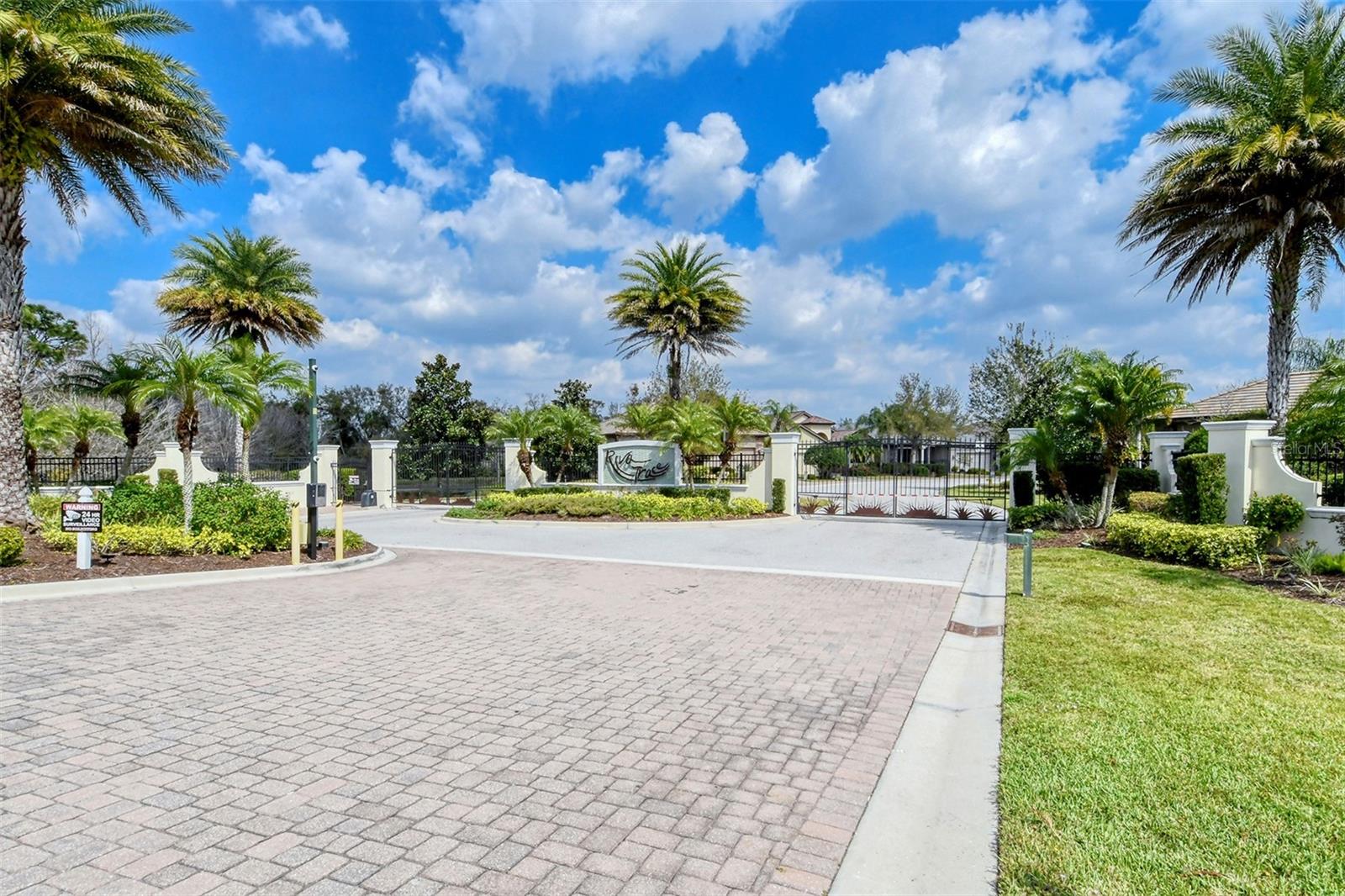 RIVA TRACE - Residential