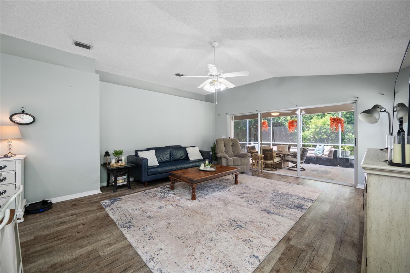 WYNDTREE VILLAGE 11 12 - Residential