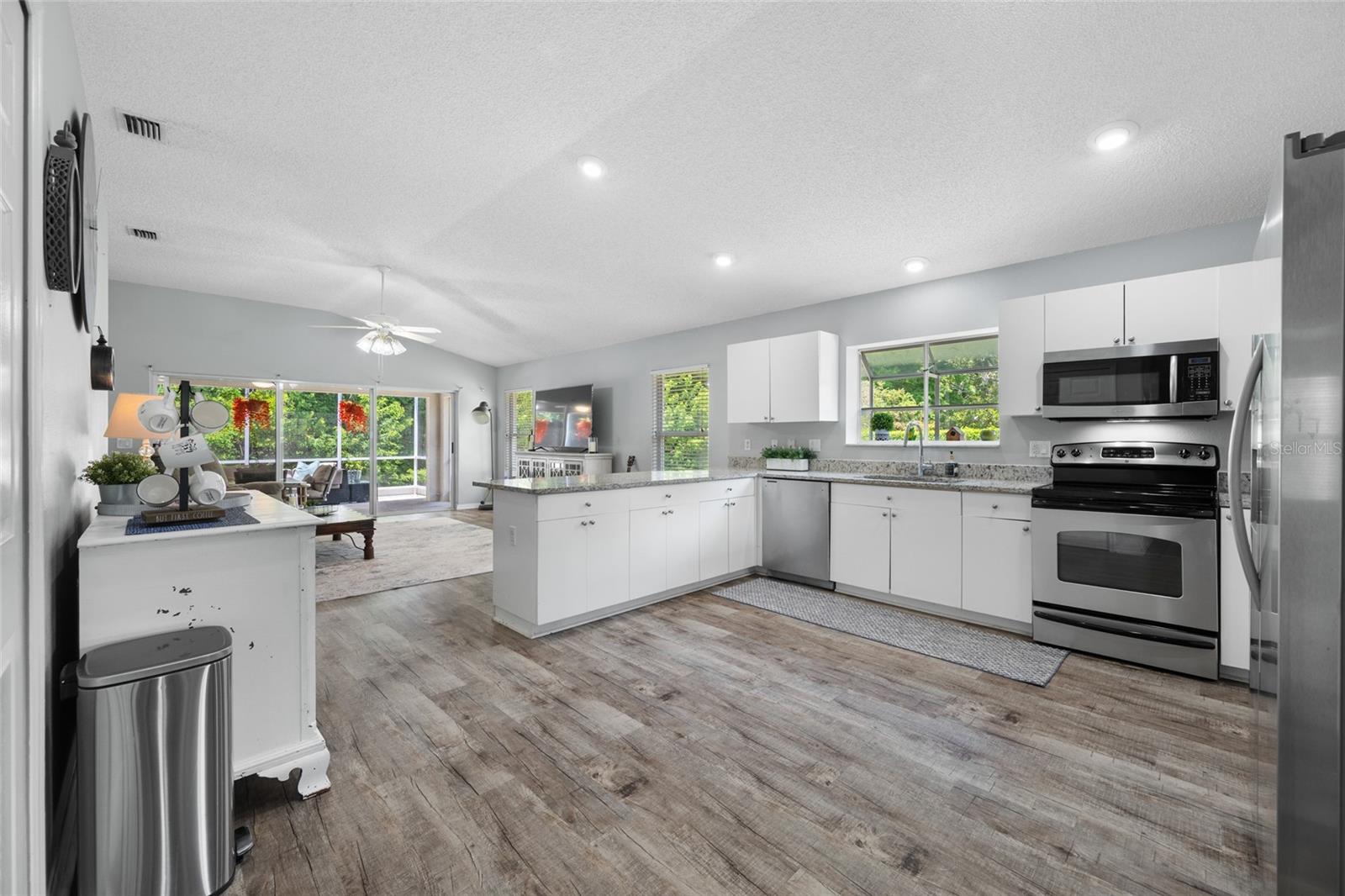 WYNDTREE VILLAGE 11 12 - Residential