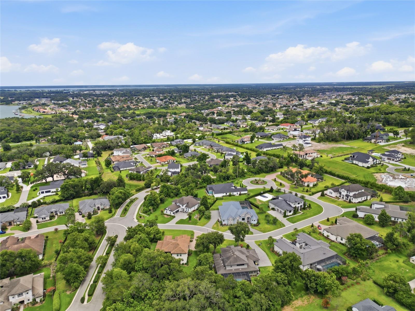 DELPHI WOODS - Residential