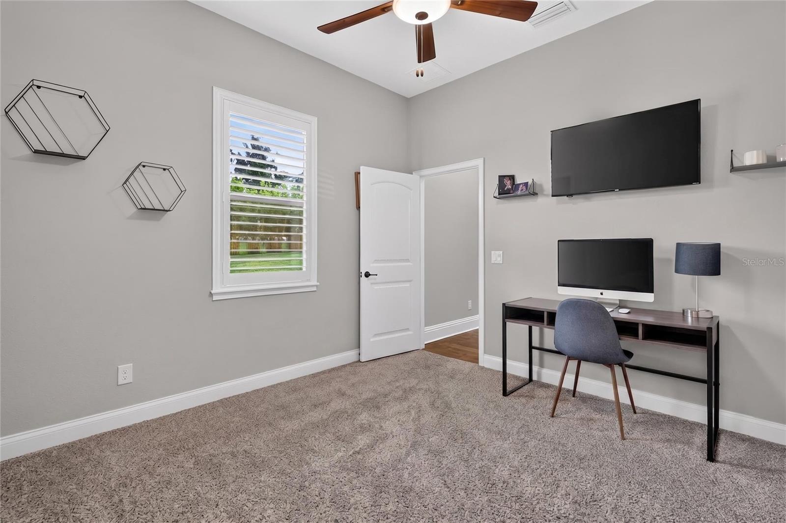 DELPHI WOODS - Residential