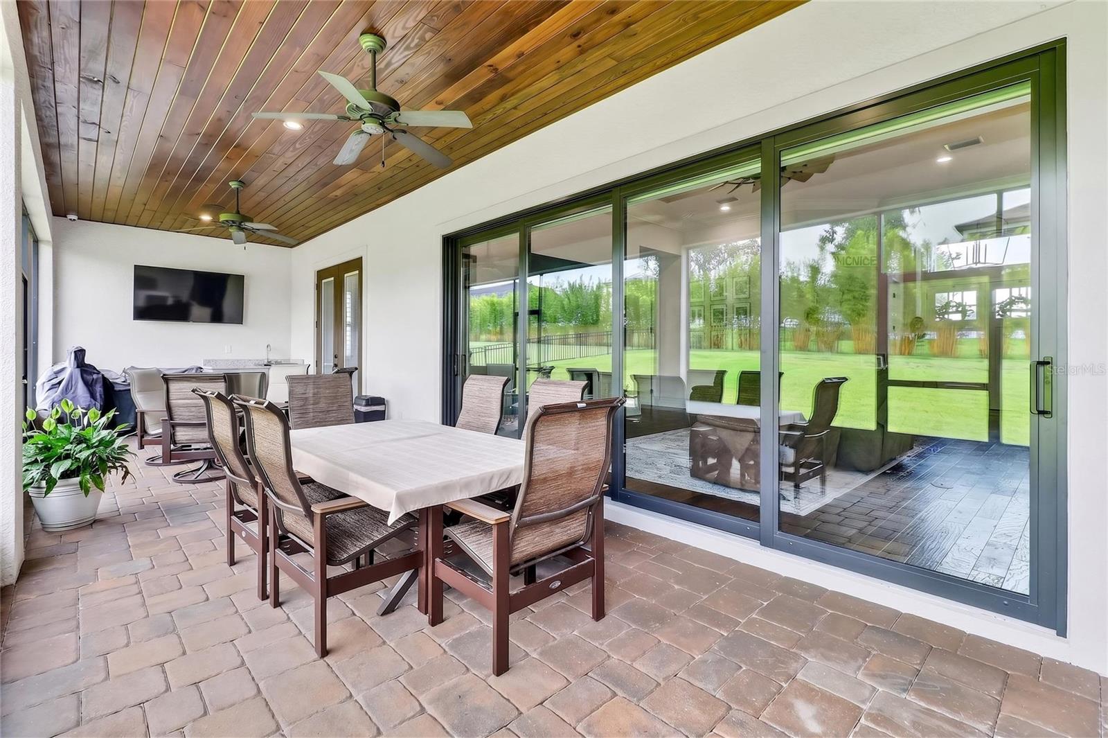 DELPHI WOODS - Residential
