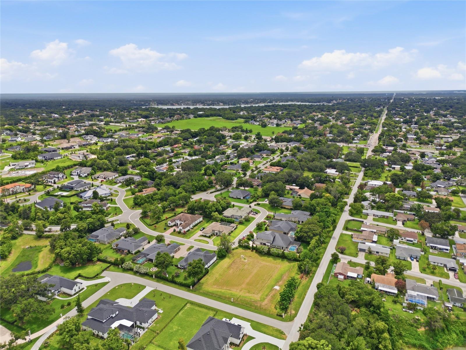 DELPHI WOODS - Residential