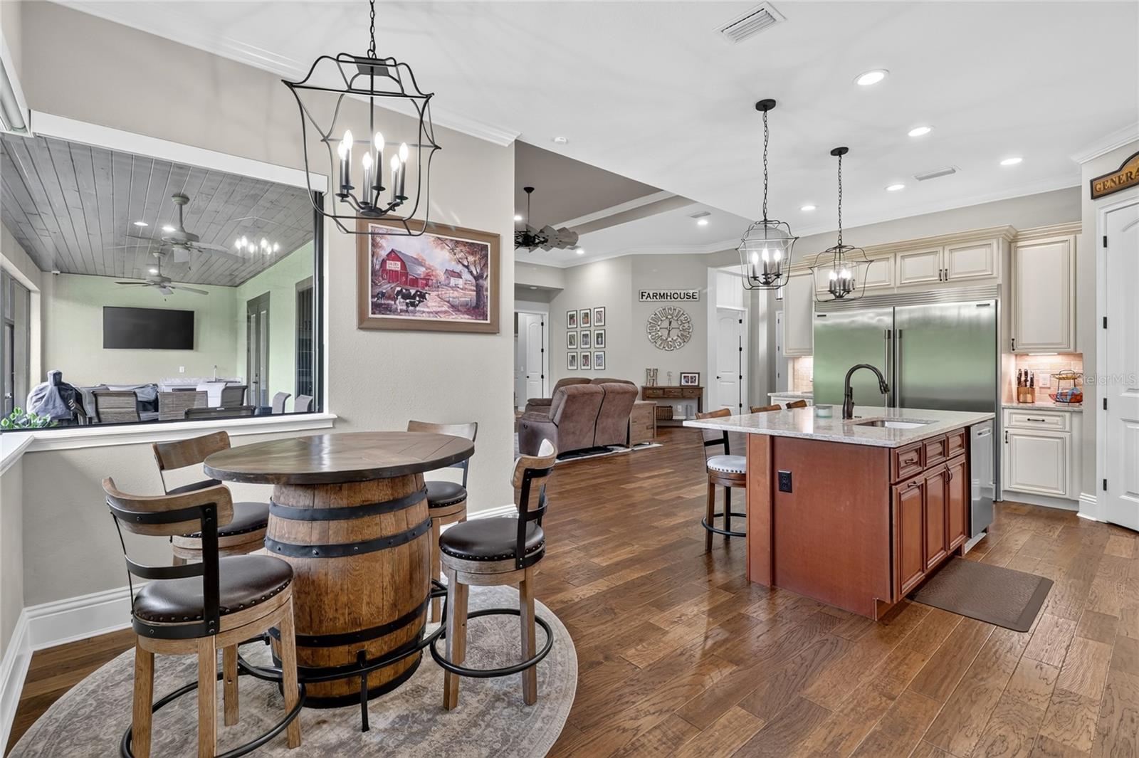 DELPHI WOODS - Residential