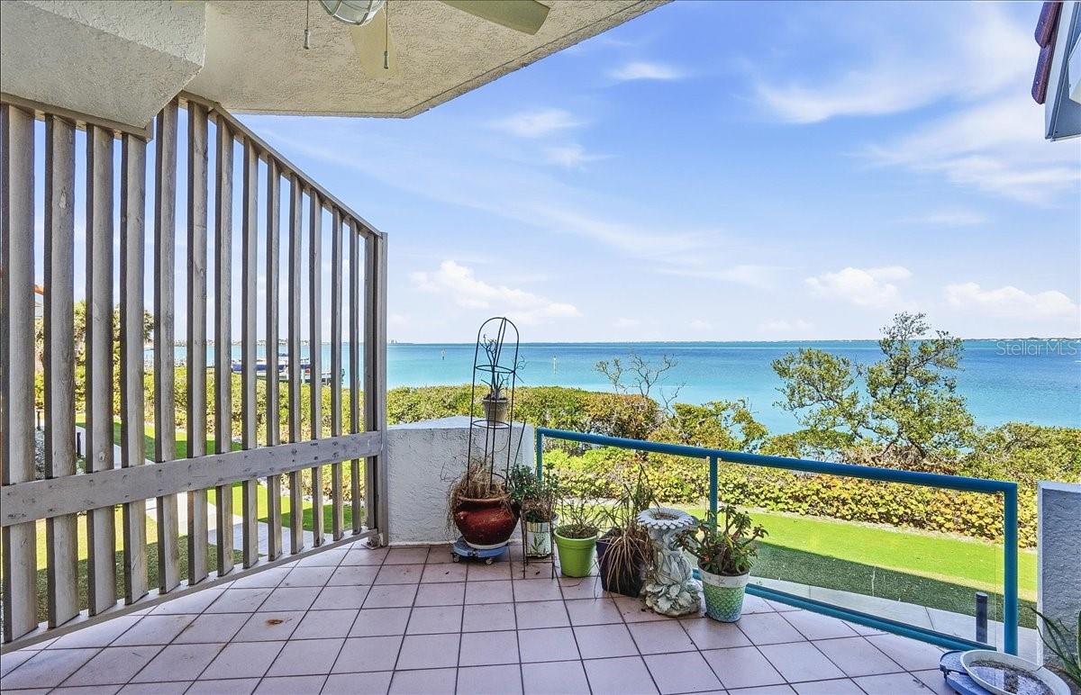 TANGERINE BAY CLUB - Residential
