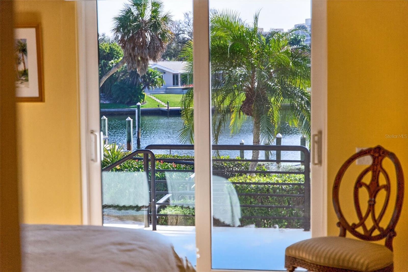 BAY ISLES - Residential
