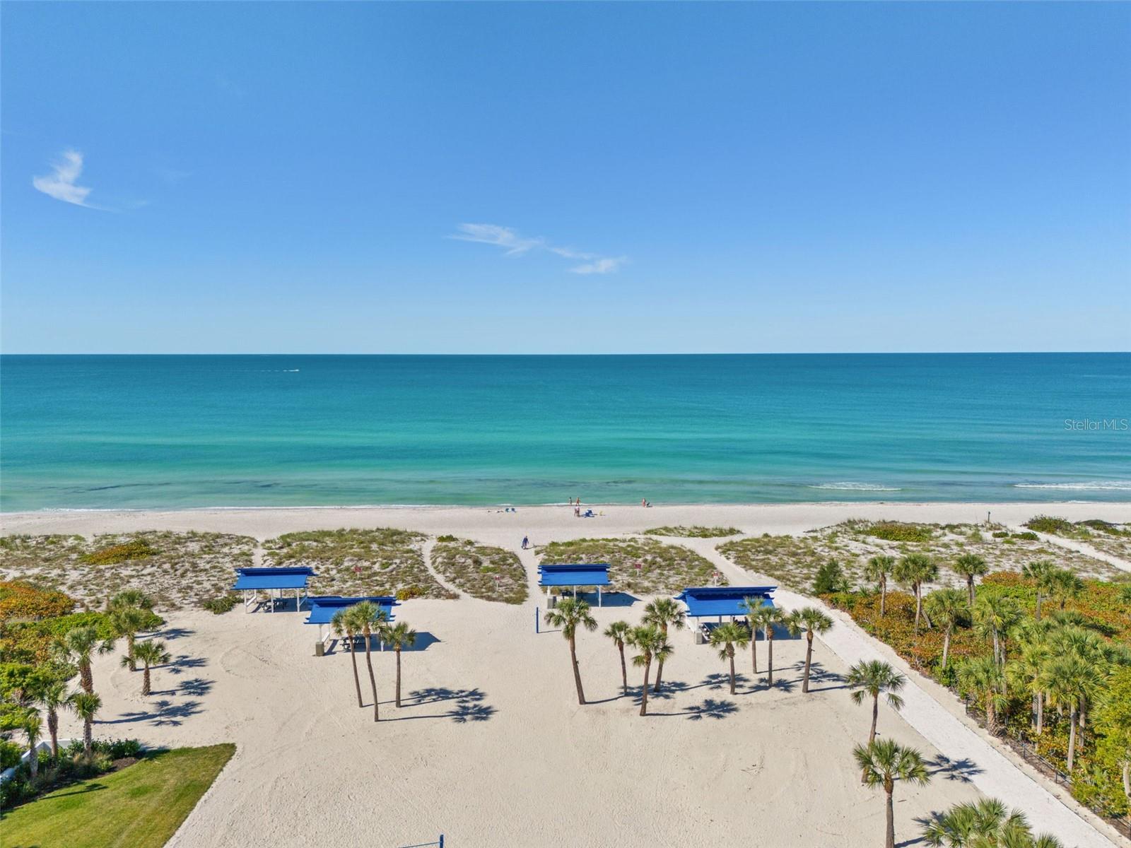 BAY ISLES - Residential
