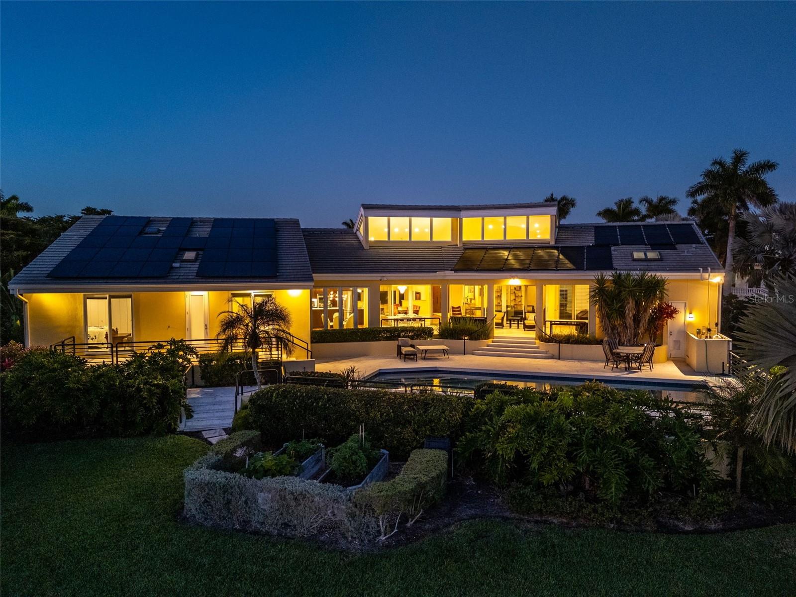 BAY ISLES - Residential